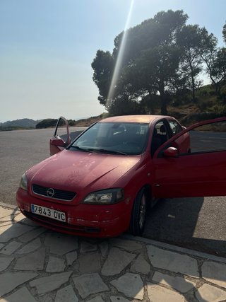 Opel Astra 2004