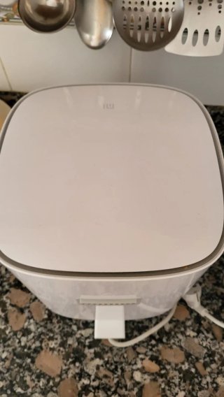 Freidora de aire Fryair blanca