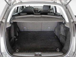Peugeot 2008 BlueHDi 100 Style 73 kW (100 CV)