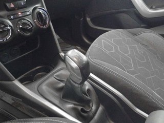 Peugeot 2008 BlueHDi 100 Style 73 kW (100 CV)