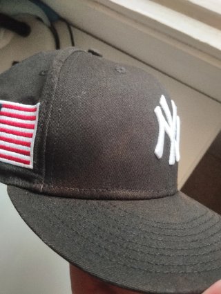Gorra New Era Yankees Negra y Blanca