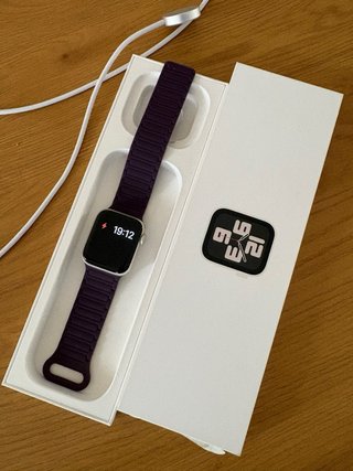 Apple Watch SE (Gen 2) 40mm GPS