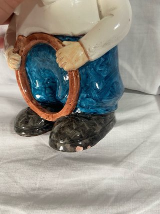 Figura terracota antigua niño azul