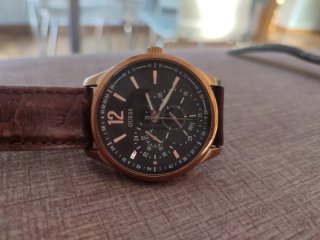 Reloj Guess Dorado y Marrón