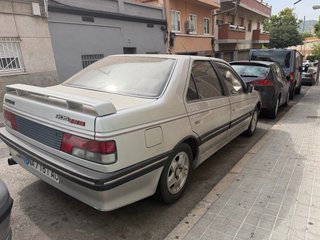 Peugeot 405 Mi16v