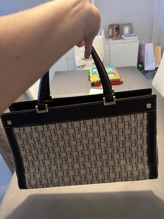 Bolso Carolina Herrera CH Beige y Marrón