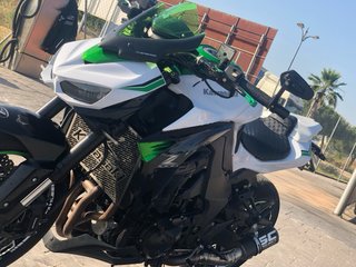 Kawasaki Z1000 Naked Verde/Blanco