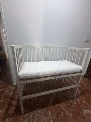 Cuna de colecho con colchón anti plagiocefalia