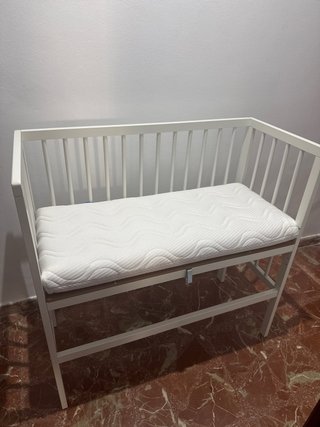 Cuna de colecho con colchón anti plagiocefalia