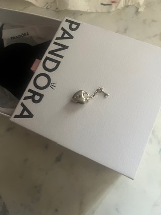 Charm Pandora Lucchetto Cuore con Chiave Argento