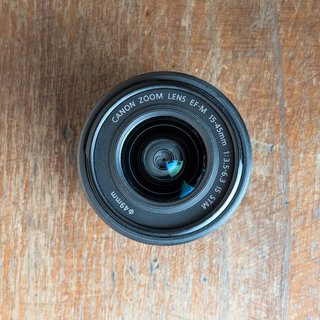 Canon EOS M5 + Adaptador EF + 15-45 IS