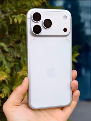 iPhone 17 Pro Max Plata
