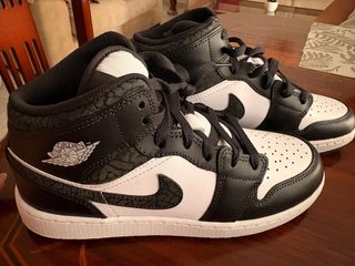 Nike Air Jordan 1 Mid Talla 38