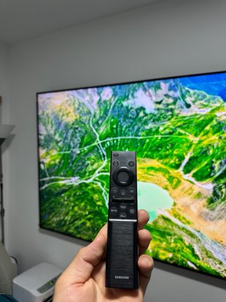 Samsung 85 pulgadas 4K Crystal UHD Smart TV