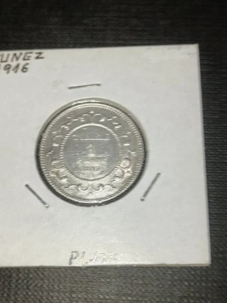 Lote 9 monedas, 3 plata extranjeras
