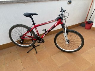 Bicicleta de Montaña Monty Roja