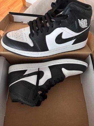 Nike Air Jordan 1 Mid Talla 44