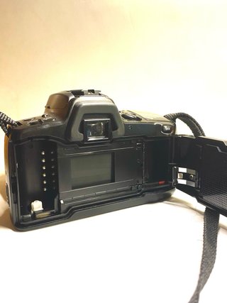 Minolta Dynax 500si Cámara Analógica Negra