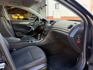 Opel Insignia 2011