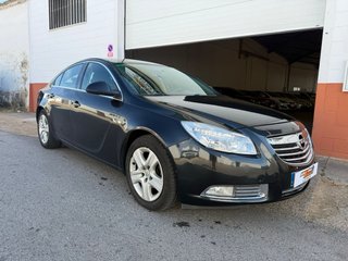 Opel Insignia 2011