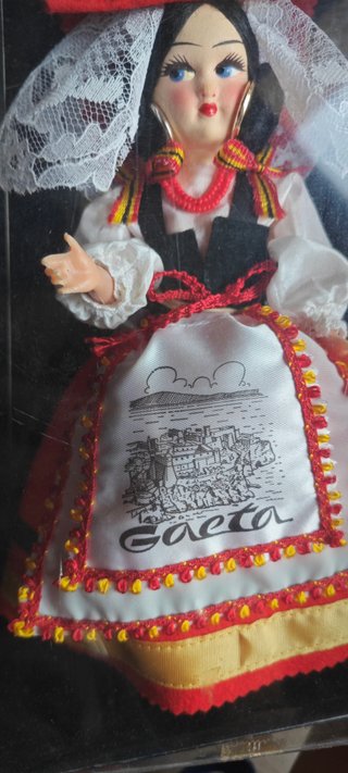 Bambola Souvenir Gaeta Italia