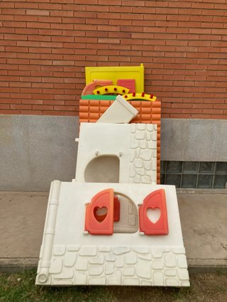 Casita infantil de plástico