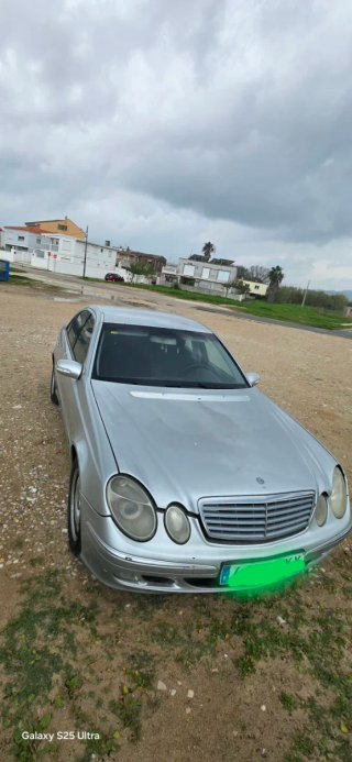 mercedes Benz  clase E 220 cdi 2002