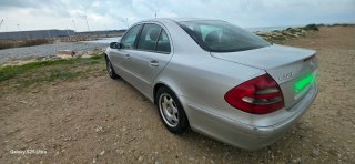 mercedes Benz  clase E 220 cdi 2002