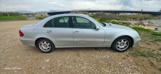 mercedes Benz  clase E 220 cdi 2002