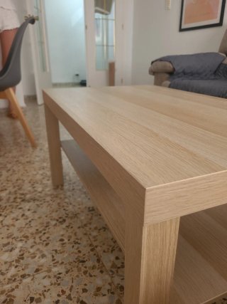Mesa de centro de madera para salón