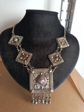 Collana etnica stile tribale
