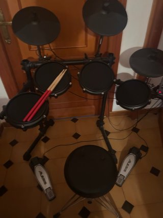 Batería Electrónica Alesis