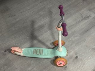 Lote bici , patin y moto infantil rosa