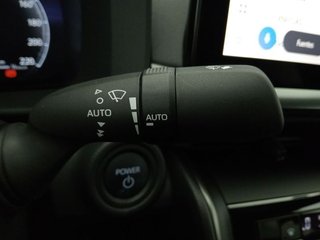 Toyota C-HR 1.8 Advance Hybrid 140