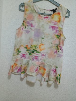 Blusa H&M sin mangas floral