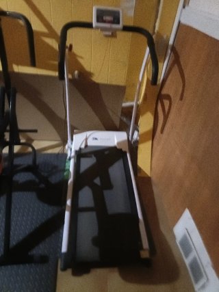 Cinta de correr y máquina de remo
