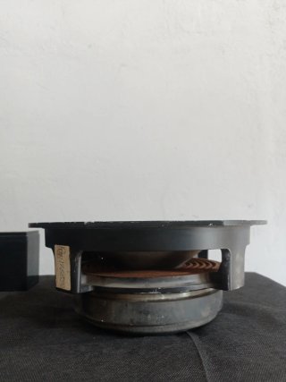 JBL E110-8