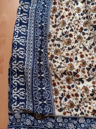 Falda Zara Estampada Talla L