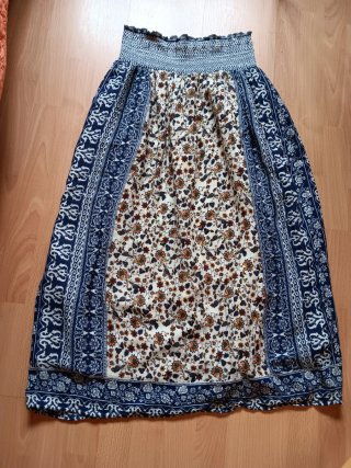 Falda Zara Estampada Talla L