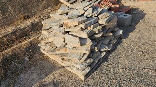 Piedras naturales para jardín o fachada