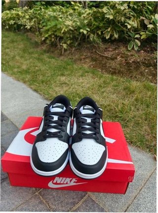 Nike Dunk Low Panda Talla 39