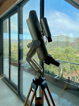 Telescopio Profesional con Trípode Dorado
