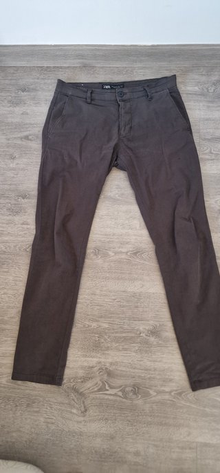 LOTE DE TRES PANTALONES CHINOS ZARA