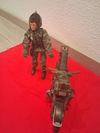 Geyperman Bizak Motorizada 2000