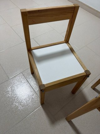 Mesa infantil madera y blanco 48x64x45