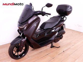 YAMAHA NMAX TECH MAX