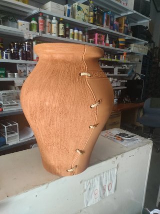 Tinaja rústica de terracota