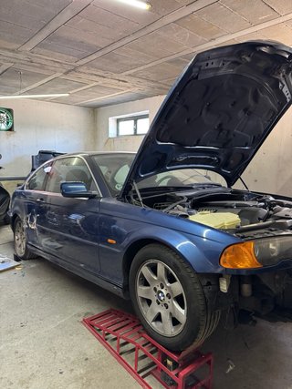 BMW Serie 320CI