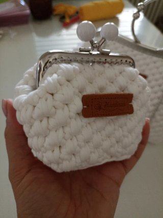 Borsa uncinetto bianca con catena