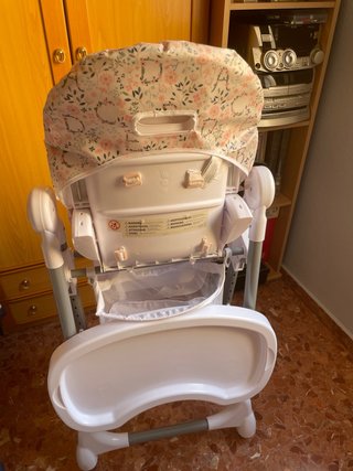 Trona de bebé en perfecto estado